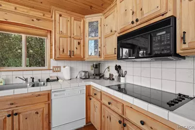 1309 Ridge Road, Fawnskin, CA 92333 - Photo 28
