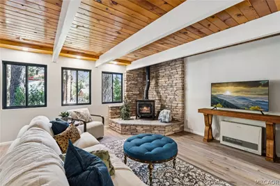 904 Angeles Boulevard, Big Bear City, CA 92314 - Photo 8
