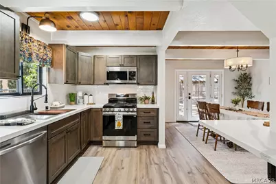 904 Angeles Boulevard, Big Bear City, CA 92314 - Photo 10