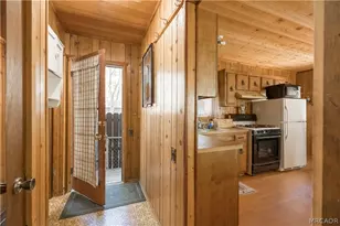 260 Highland Ln, Sugarloaf, CA 92386 - Photo 20