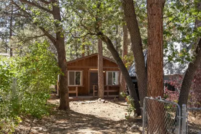 260 Highland Lane, Sugarloaf, CA 92386 - Photo 2