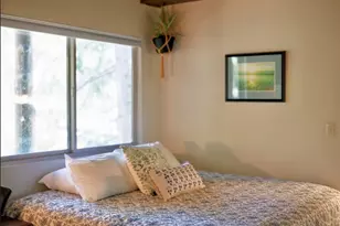 904 Sandalwood Dr, Lake Arrowhead, CA 92352 - Photo 22