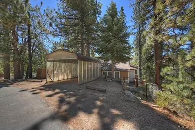 39237 Cedar Dell Road, Fawnskin, CA 92333 - Photo 2