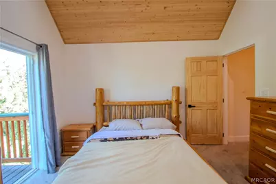 253 Imperial Avenue, Sugarloaf, CA 92386 - Photo 24