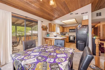 417 E Mountain View Boulevard, Big Bear City, CA 92314 - Photo 16