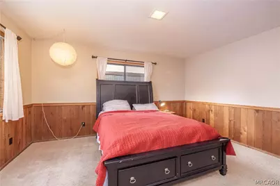 417 E Mountain View Boulevard, Big Bear City, CA 92314 - Photo 18