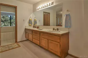 27494 White Fir Dr, Lake Arrowhead, CA 92352 - Photo 10