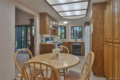 27494 White Fir Drive, Lake Arrowhead, CA 92352 - Photo 20