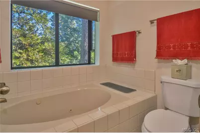 27494 White Fir Drive, Lake Arrowhead, CA 92352 - Photo 8