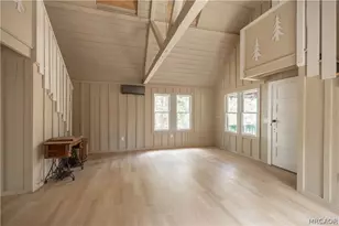 512 W Rainbow Blvd, Big Bear City, CA 92314 - Photo 10