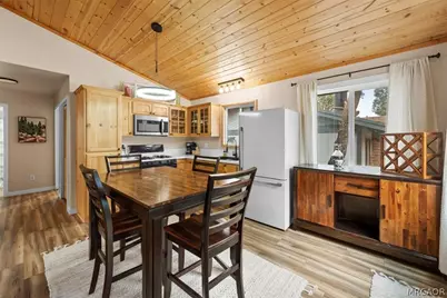 196 Sunset Lane, Sugarloaf, CA 92386 - Photo 8