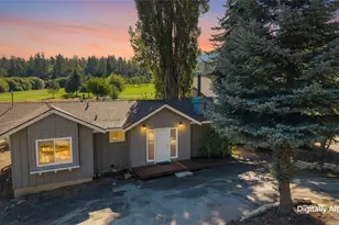 957 Club View Dr, Big Bear Lake, CA 92315 - Photo 1