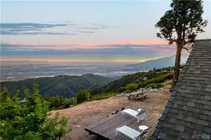 24187 Rockview Dr, Crestline, CA 92325 - Photo 28