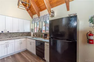 115 Sunset Ln, Sugarloaf, CA 92386 - Photo 16