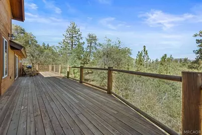 1147 Alameda Road, Big Bear City, CA 92314 - Photo 34