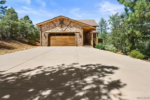 1147 Alameda Rd, Big Bear City, CA 92314 - Photo 1