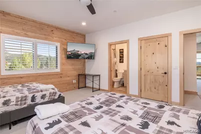 405 Glenwood Drive, Big Bear City, CA 92315 - Photo 30