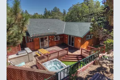 473 Villa Grove Avenue, Big Bear City, CA 92314 - Photo 4