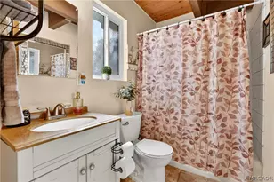 208 Heliotrope Dr, Lake Arrowhead, CA 92352 - Photo 18
