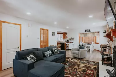 31909 Lookout Lane, Running Springs, CA 92382 - Photo 22