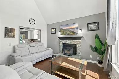 2125 State Lane, Big Bear City, CA 92314 - Photo 12