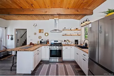777 Iris Drive, Big Bear Lake, CA 92315 - Photo 16