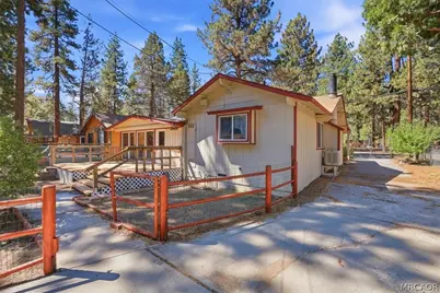 1016 Anita Avenue, Big Bear City, CA 92314 - Photo 28