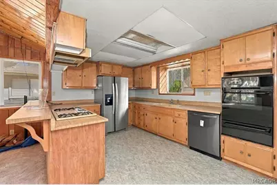 1016 Anita Avenue, Big Bear City, CA 92314 - Photo 16