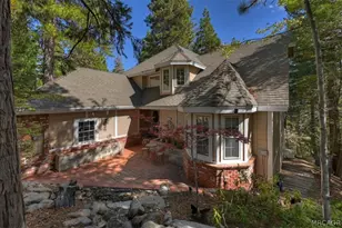 393 Brentwood Dr, Lake Arrowhead, CA 92352 - Photo 1