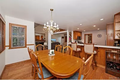 393 Brentwood Drive, Lake Arrowhead, CA 92352 - Photo 14