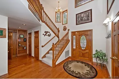 393 Brentwood Drive, Lake Arrowhead, CA 92352 - Photo 6