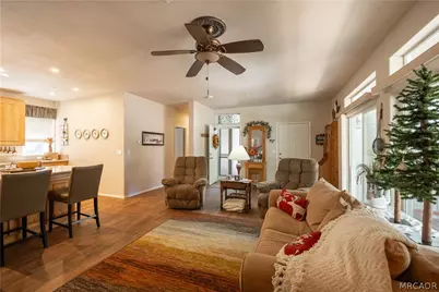 775 Riverside Avenue, Sugarloaf, CA 92386 - Photo 12