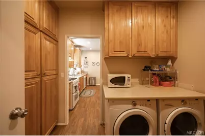 775 Riverside Avenue, Sugarloaf, CA 92386 - Photo 18