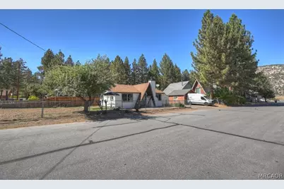 753 Elysian Boulevard, Big Bear City, CA 92314 - Photo 40