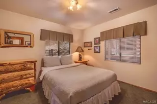 39457 Cline Miller Pl, Fawnskin, CA 92333 - Photo 18