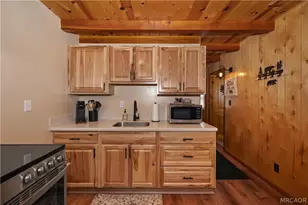 698 Highland Ln, Sugarloaf, CA 92386 - Photo 12