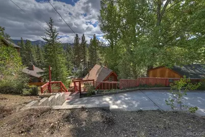 43051 Monterey Street, Big Bear Lake, CA 92315 - Photo 28
