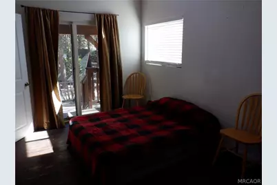 582 Beechnut Drive, Green Valley Lake, CA 92341 - Photo 18
