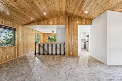 560 Rose Lane, Lake Arrowhead, CA 92391 - Photo 4