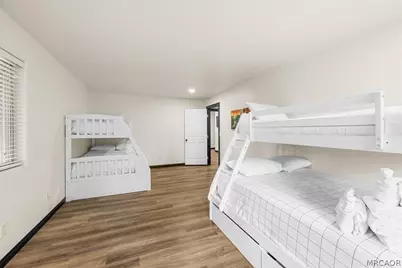 39607 Forest Road, Big Bear Lake, CA 92315 - Photo 38