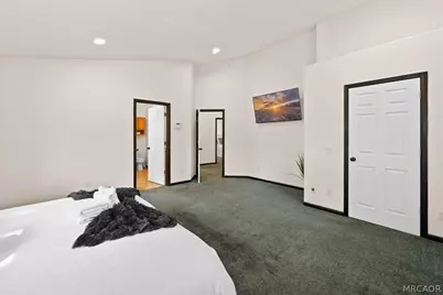 39607 Forest Road, Big Bear Lake, CA 92315 - Photo 26