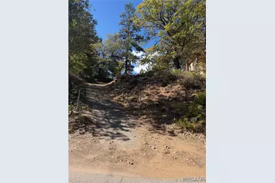 699 Villa Grove Avenue, Big Bear City, CA 92314 - Photo 2