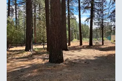 42280 Moonridge Road, Big Bear Lake, CA 92315 - Photo 16