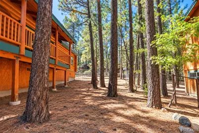 656 St Moritz Drive, Big Bear Lake, CA 92315 - Photo 34