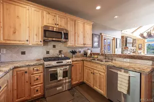 42489 Bear Loop Loop, Big Bear City, CA 92314 - Photo 4