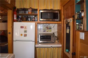 33758 Meadow Ln, Green Valley Lake, CA 92341 - Photo 12