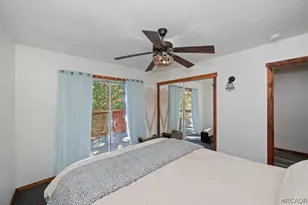 813 Maple Ln, Sugarloaf, CA 92386 - Photo 18