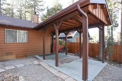 214 Pine Lane, Sugarloaf, CA 92386 - Photo 4