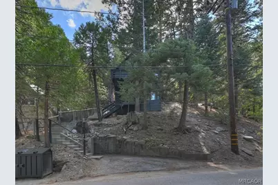 26151 Lake Forest Drive, Twin Peaks, CA 92391 - Photo 28