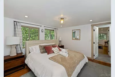 26151 Lake Forest Drive, Twin Peaks, CA 92391 - Photo 18